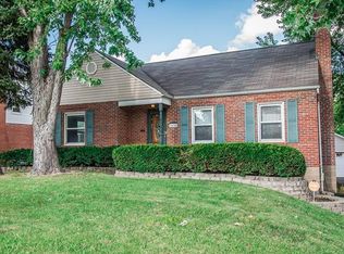 1430 S New Florissant Rd, Florissant, MO 63031