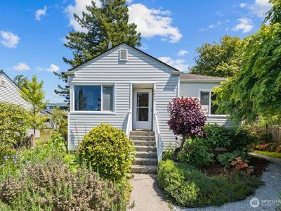 6050 36th Avenue SW, Seattle, WA, 98126