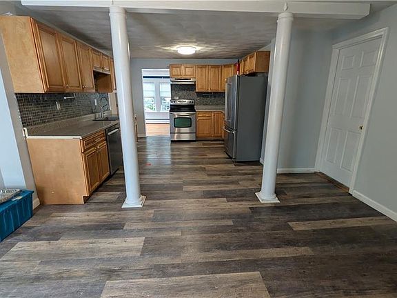 4th image of 196 Pascoag Main St #196-B