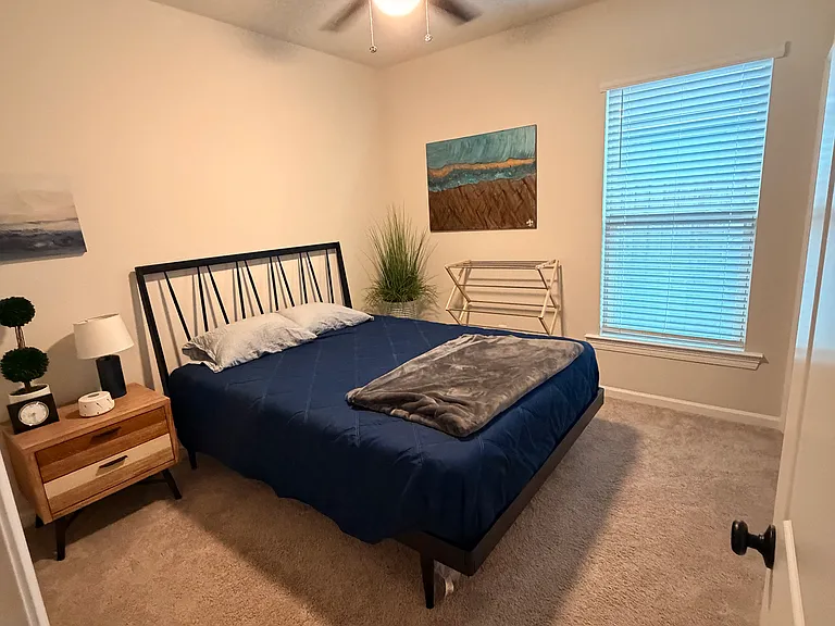 331 Weaver Way — Photo 18