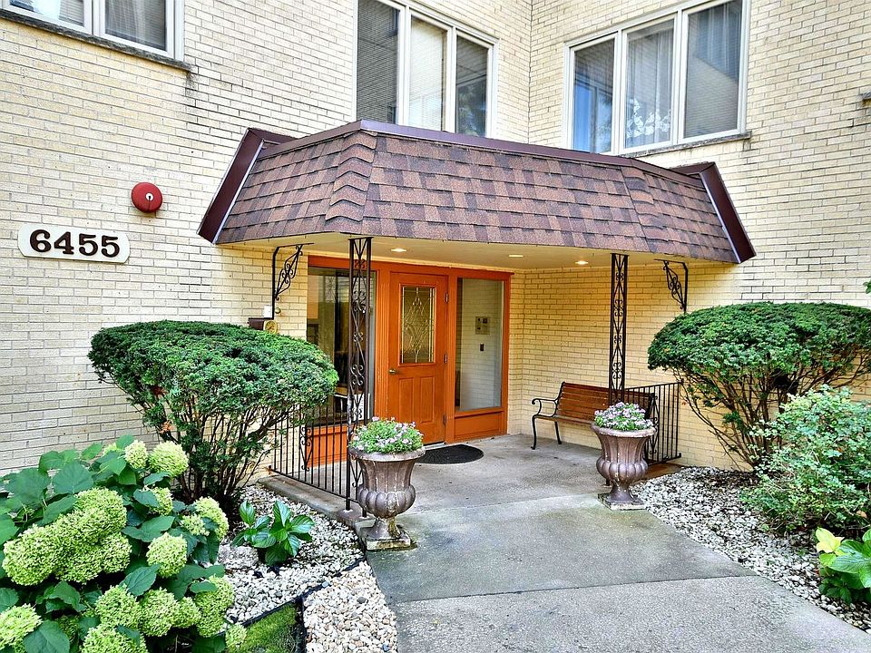 1st image of 6455 W Belle Plaine Ave APT 511