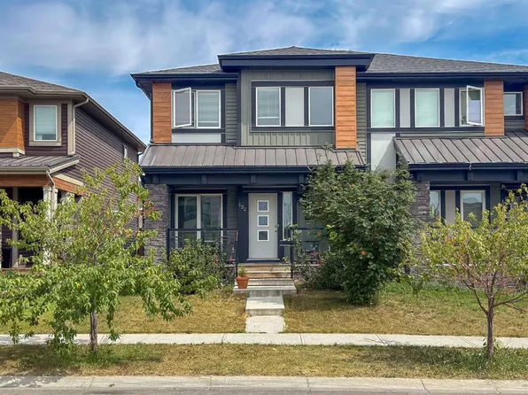 122 W Midtown Blvd SW, Airdrie, AB T4B 4C9