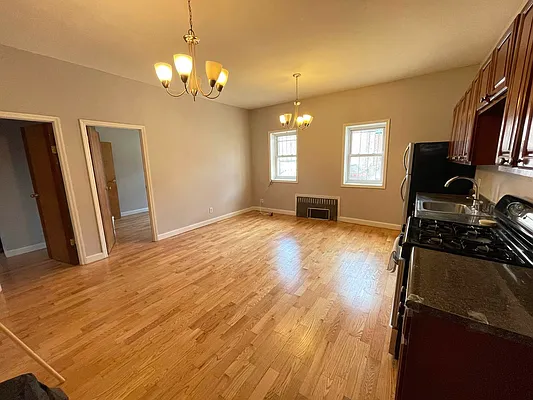 Rented by Lang Realty LLC | media 11