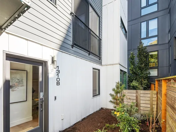 1310 B 3rd Avenue W, Seattle, WA 98119