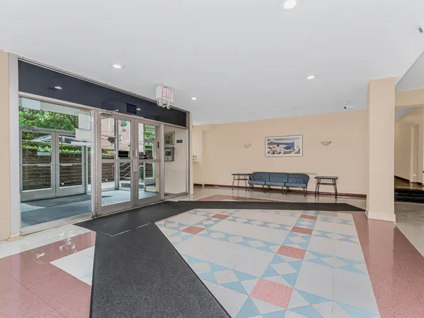 3311 Giles Avenue 5H image 17 of 18