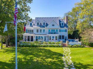 N2010 700 Club Dr, Lake Geneva, WI 53147