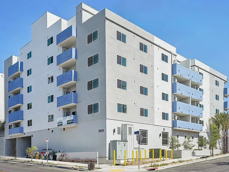 The SECRET in K-Town Luxury Apartments — Photo 18