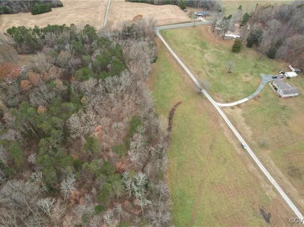 Green Bay Rd, Rice, VA 23966