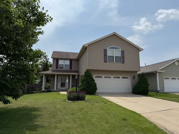 4005 Pebblebrook Ln, Champaign, IL 61822