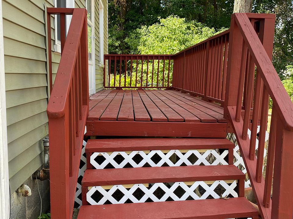 Deck access to unit