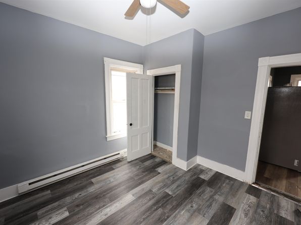 manchester-new-hampshire-74288034 picture