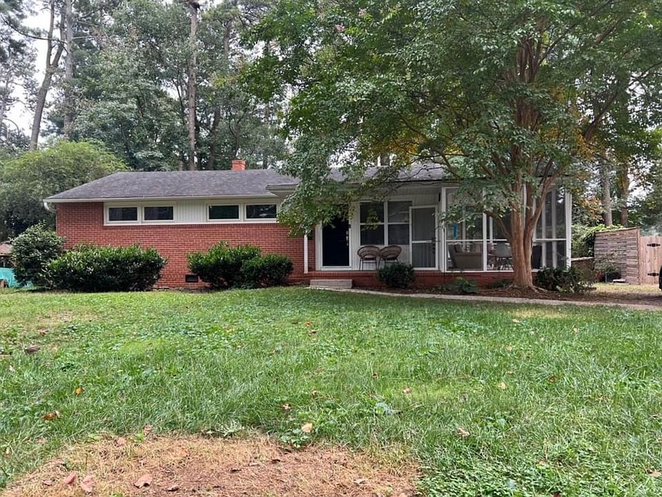 1st image of 2503 Westmoreland Dr