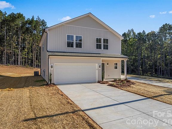 2nd image of 757 Mockingbird Rd #4