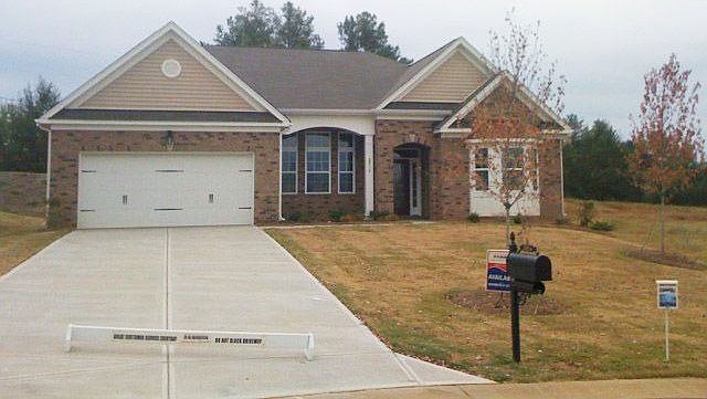 2016 Glenmore Court