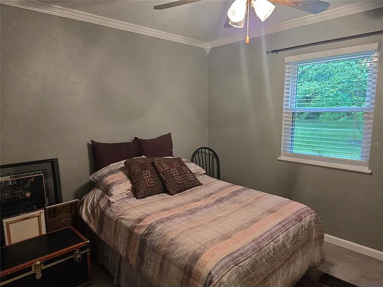 7605 SW 7th Pl — Photo 10