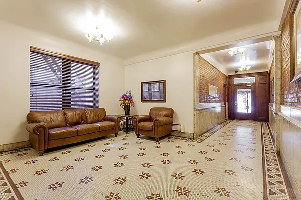 Rented by Town Residential | media 31