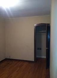 5th image of 5607 S Sacramento Ave #1