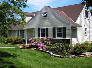 3832 Dance Mill Rd, Phoenix, MD 21131