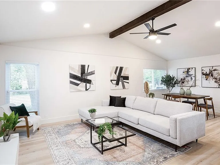 2508 Aldford Dr — Photo 3