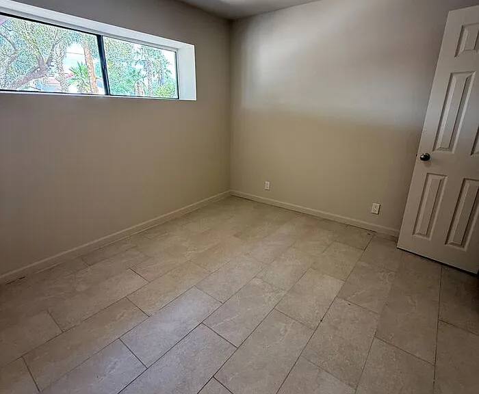 3638 S 9th Ave — Photo 18