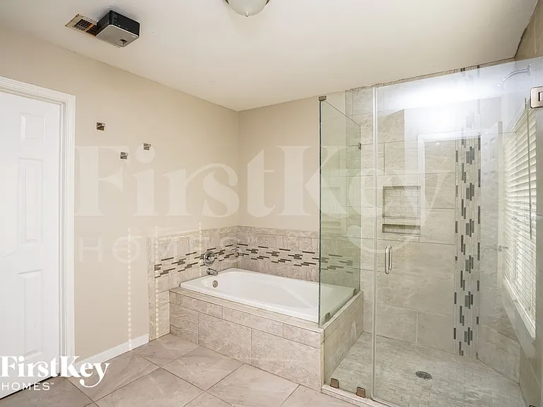 12523 Mill Ridge Dr — Photo 12