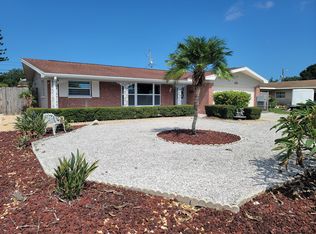 10400 112th Way N, Seminole, FL 33778