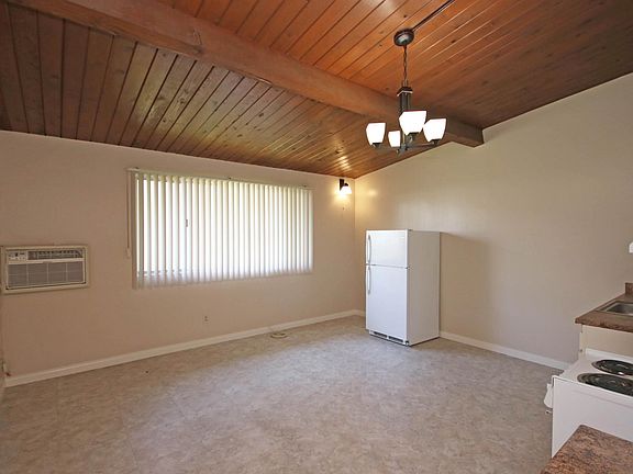 2nd image of 222 S Oak Knoll Ave APT 19