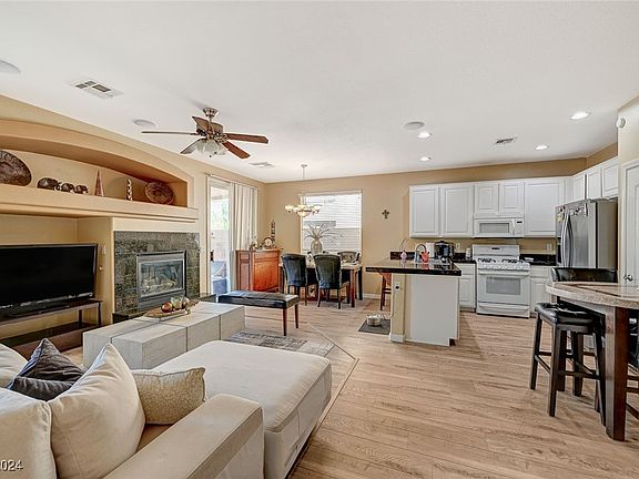 5th image of 5052 Ivy Creek Ct