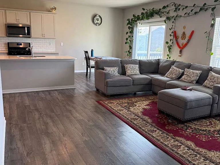 10340 Powell Ave — Photo 9