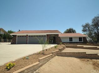 17155 Via Los Caballeros, Riverside, CA 92504