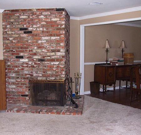 Livingroom fireplace