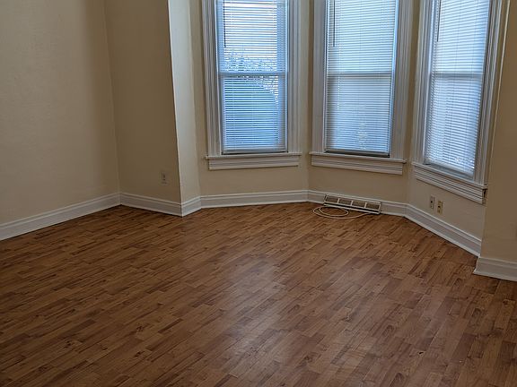 2nd image of 516 Stow Ave