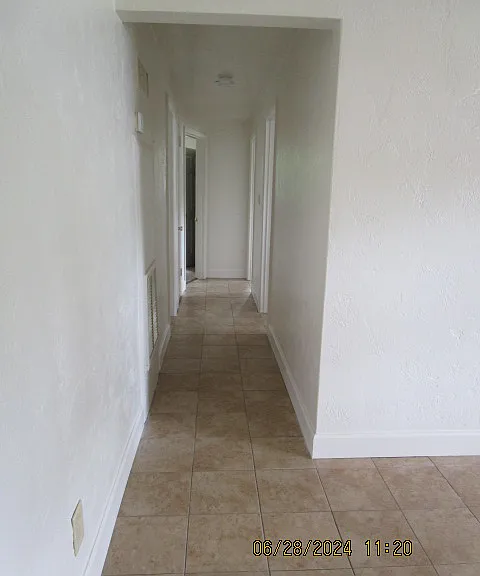 1025 Imperial Dr — Photo 10