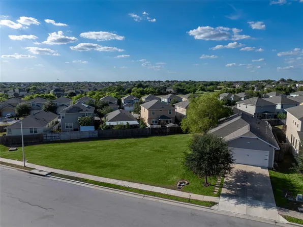 326 Pearl Way, Buda, TX 78610