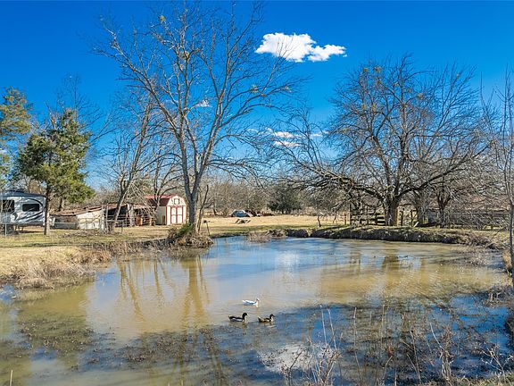 5th image of 3883 Farm Road 71 W