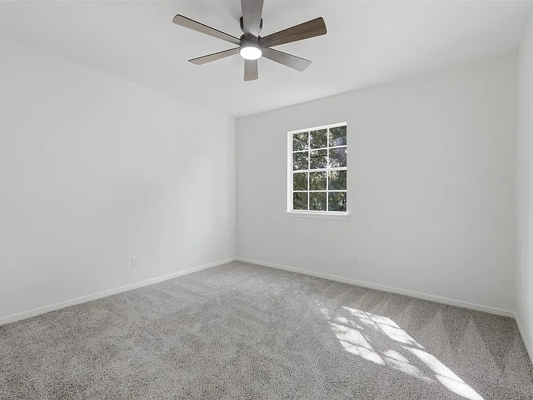 3930 Cypress Hill Dr — Photo 23