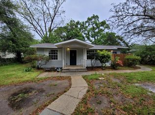 7910 Early Dr, Pensacola, FL 32534