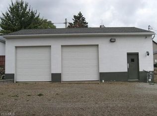 842 Ashland Ct, Barberton, OH 44203