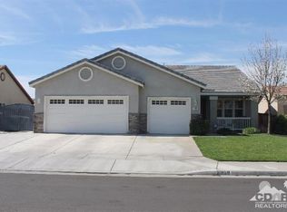 888 Peaceful Ln, San Jacinto, CA 92582