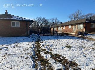 483 S Holmes Ave #B, Saint Louis, MO 63122