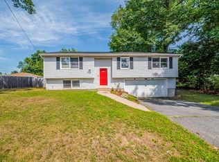 115 Lois St, Springfield, MA 01109