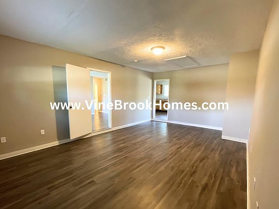 3rd image of 10549 Mohave Ct