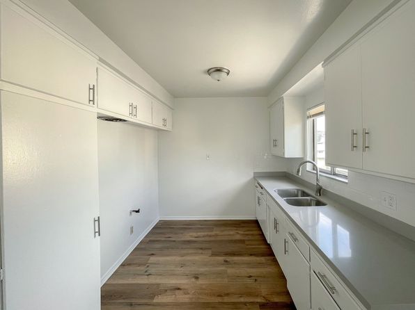 1069 Browning Blvd #976