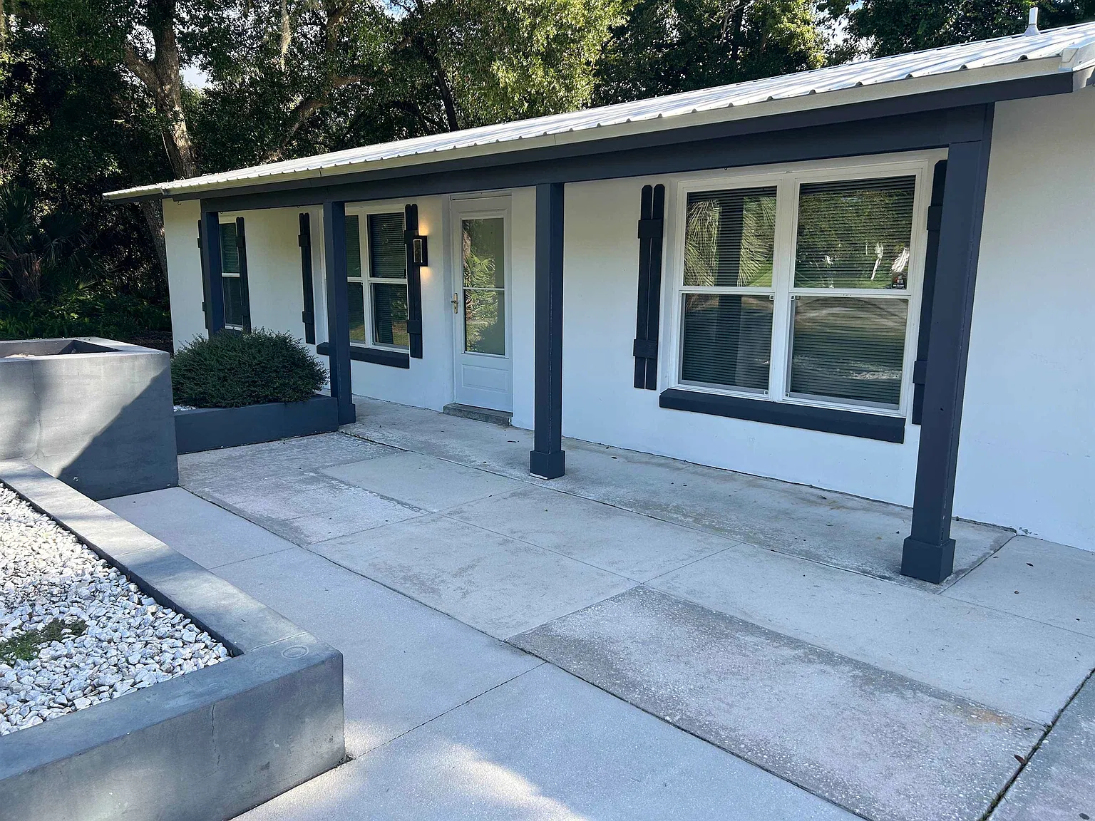 2 bed, 1237 sqft, $2,000 — Photo 2