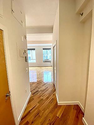 4th image of 29-28 41st Ave #407