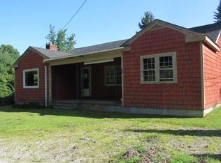 549 Rockland St, Rockport, ME 04856