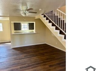 420 W 52nd St, Los Angeles, CA 90037
