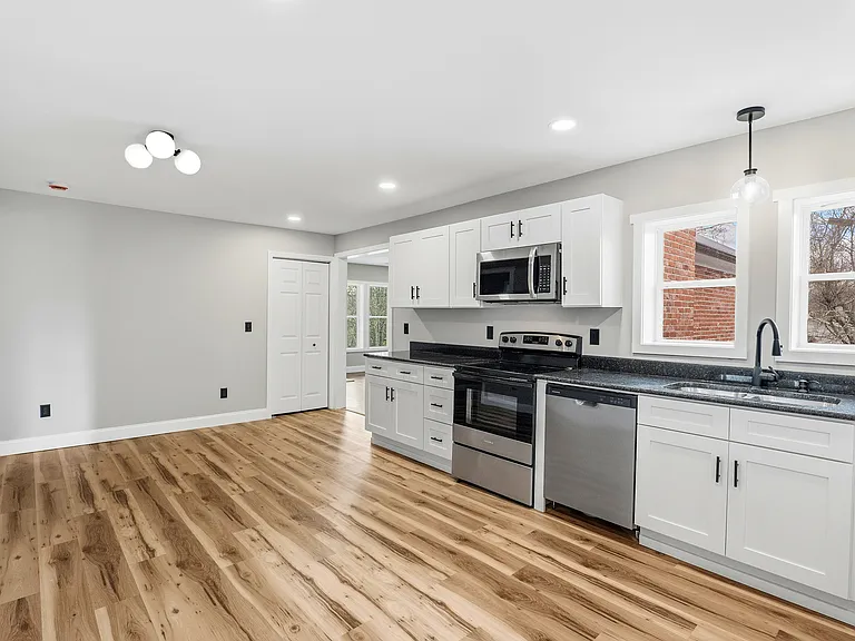 1397 Dutch Cove Rd — Photo 10
