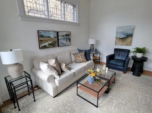 801 Goodrich Ave #803, Saint Paul, MN 55105