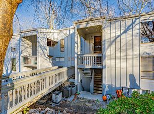 10264 Iron Mill Rd, North Chesterfield, VA 23235